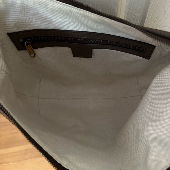 Authentic Gucci Ophidia GG Small Crossbody Bag - Picture 6 of 13